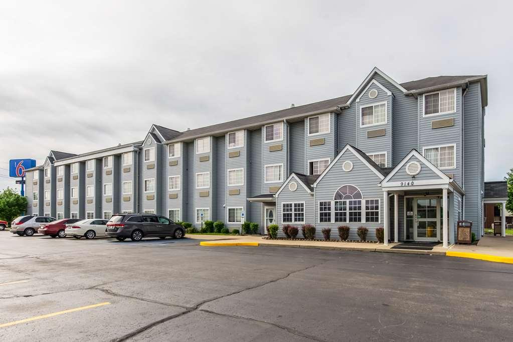 Motel 6 Indianapolis Carmel Esterno foto