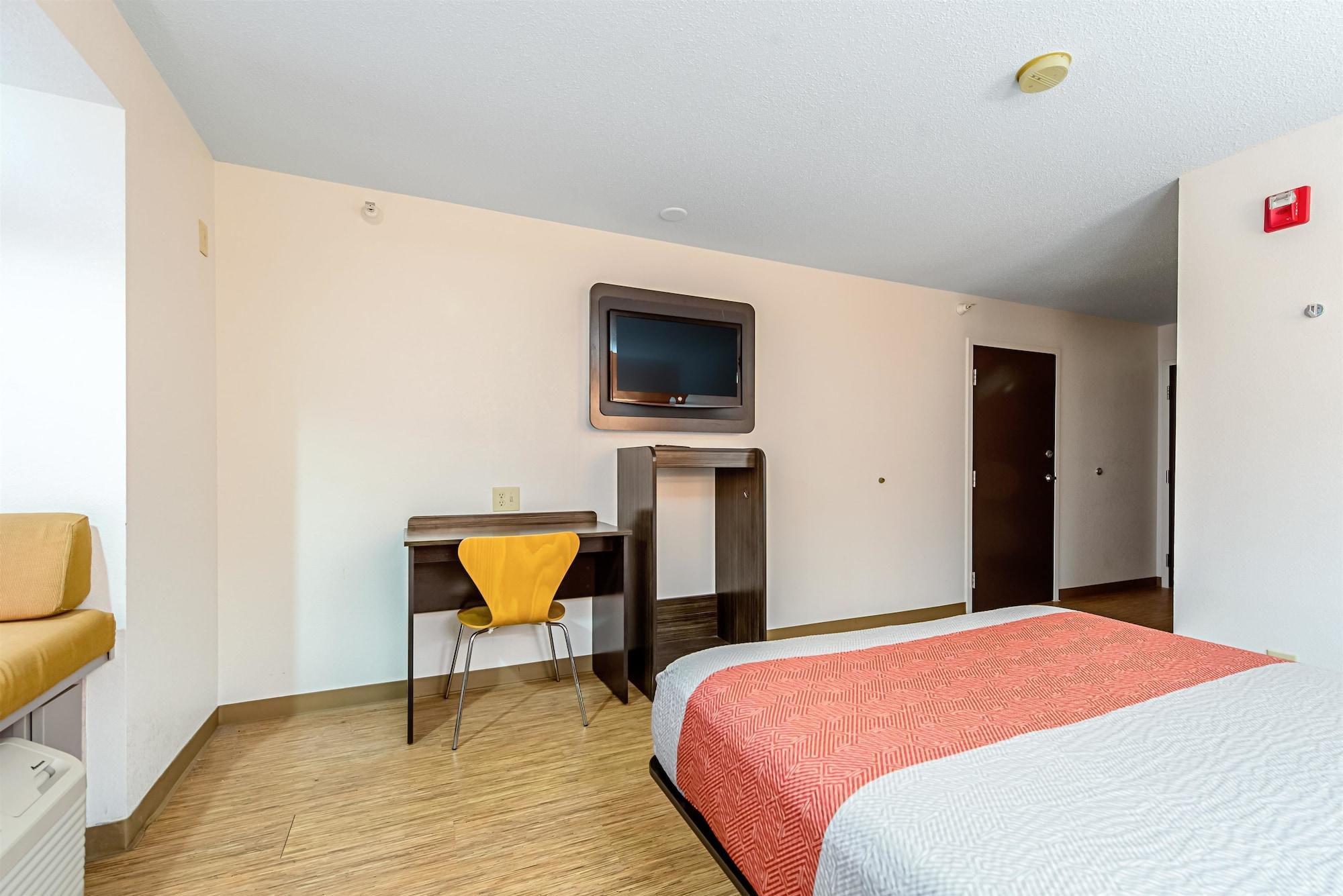 Motel 6 Indianapolis Carmel Esterno foto