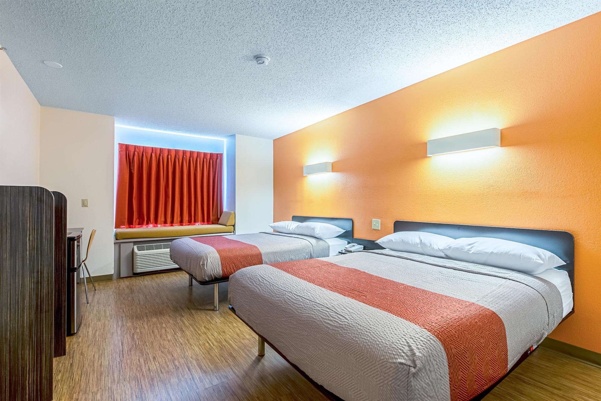 Motel 6 Indianapolis Carmel Esterno foto