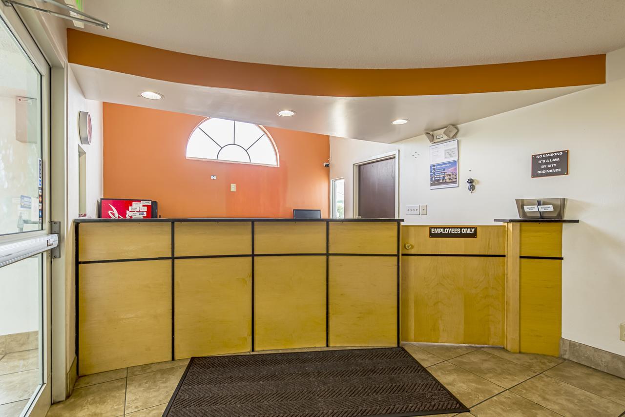 Motel 6 Indianapolis Carmel Esterno foto